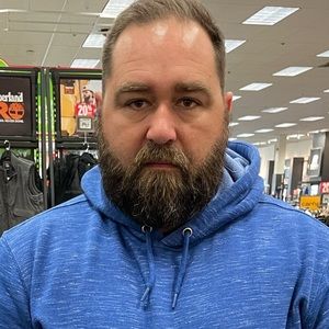 Meet your Posher, Donovan